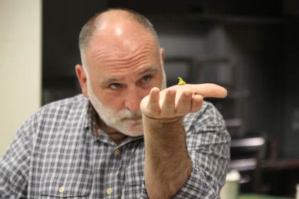 El chef José Andrés pide a Trump desde Kiev que envíe defensa aérea adicional a Ucrania
