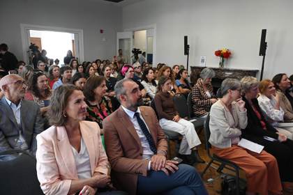 La libertad de la mujer equivale a autonomía económica, afirman autoridades en Uruguay