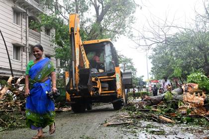 El ciclón Arnab deja al menos 5 muertos tras su paso por la costa este de la India