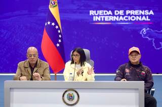 Venezuela planea reconstrucción tras los terremotos que causaron al menos 2.595 muertes