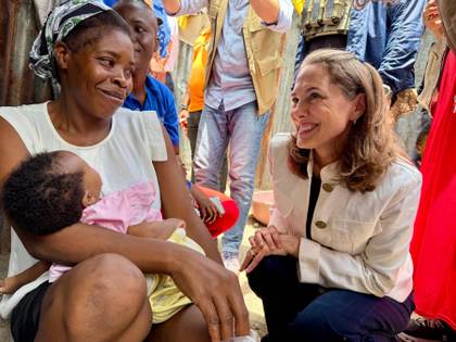 La princesa jordana Sarah Zeid expresa asombro e indignación tras su visita a Haití
