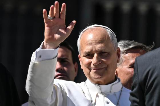 ¿Por qué Francia, cuna del laicismo, recibe con tanto entusiasmo al papa?