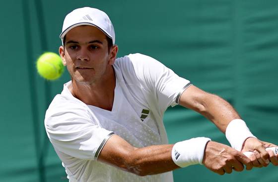 Jódar consigue su primera victoria en Wimbledon ante Felix Gil