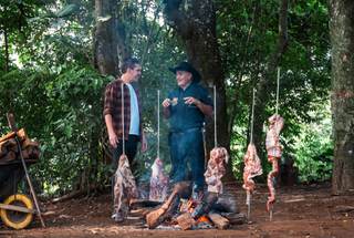 Una serie explora la fusión de recetas tradicionales colombianas con carnes de EE.UU.
