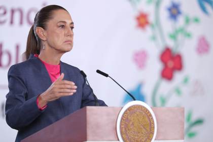 Sheinbaum llama a "reflexionar" sobre la comercialización excesiva del Mundial