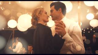 ¿Por qué la moda se empeña en recordar a Carolyn Bessette-Kennedy?