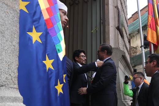 Los cancilleres de Bolivia y Chile abren reunión en la frontera antes de cita en La Paz