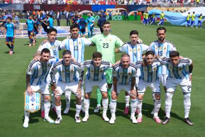 Argentina se asoma a la era post Messi con el liderazgo centrado en el entrenador Scaloni
