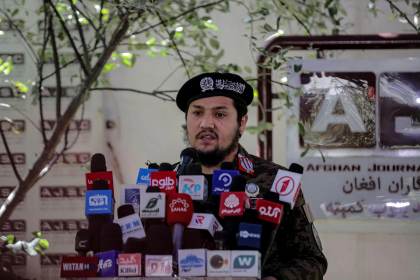 Los talibanes rechazan las órdenes de arresto de la CPI contra sus líderes