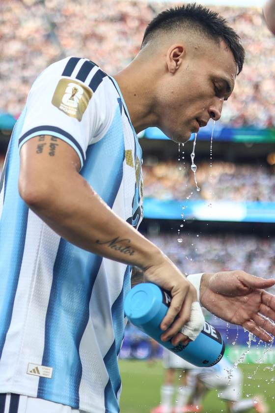 ¿Lautaro Martínez, Julián Álvarez o los dos?