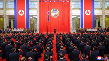 Kim reconoce el servicio de las tropas norcoreanas en Rusia ante alerta de más despliegues
