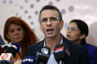 Diputado opositor Capriles rechaza que Estado venezolano pague defensa de Maduro en EE.UU.