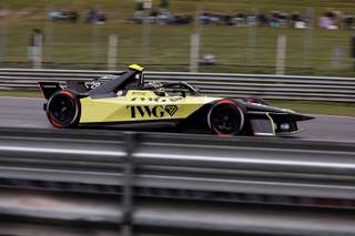 Felipe Drugovich firma el mejor tiempo en Libres 2 con Pepe Martí 16º