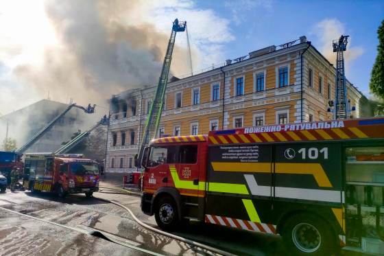 Explosiones todo el día: los drones a reacción rusos transforman la rutina de Kiev