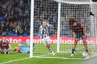 2-1. Óskarsson y Turrientes afianzan la buena dinámica de la Real