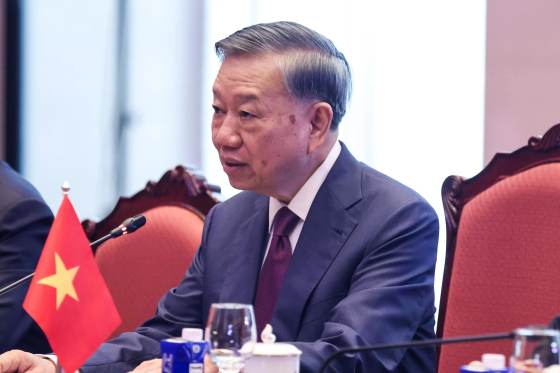 El presidente de Vietnam afianza su perfil internacional con un viaje a Rusia y Francia