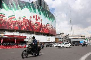 Irán pide a los jóvenes formar cadenas humanas en plantas energéticas por las amenazas de Trump