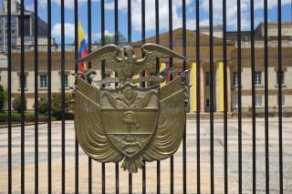 Colombia fue el país de la OCDE en el que más bajó la fiscalidad en 2024