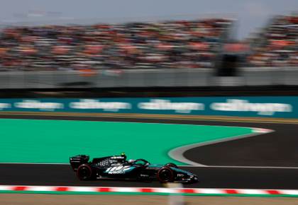Mercedes lidera los últimos libres del GP de Japón