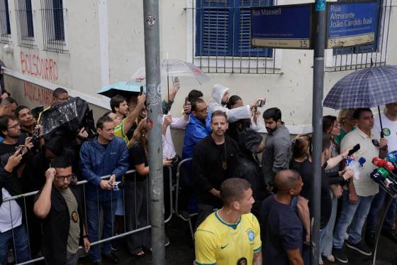 La segunda vuelta presidencial en Brasil transcurre con normalidad pese a las lluvias