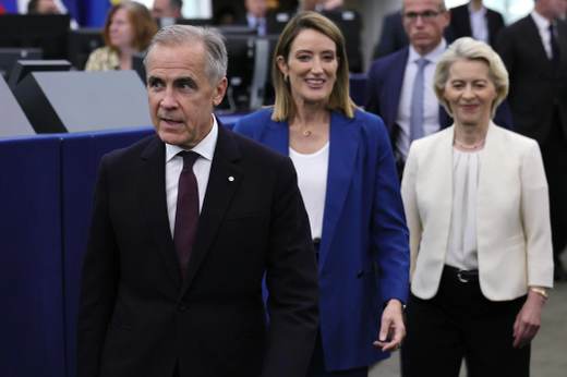 Von der Leyen: usaremos todas nuestras herramientas para reequilibrar relación con China