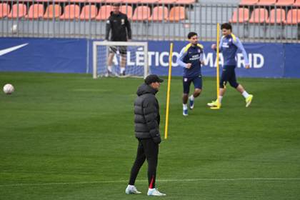 Sorloth se reincorpora a los entrenamientos; Oblak, Pubill y Mendoza siguen al margen