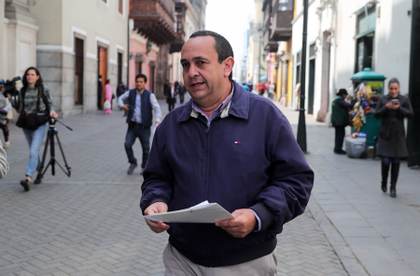 La Unión Venezolana en Perú propone implementar consulados digitales ante el cierre de embajadas