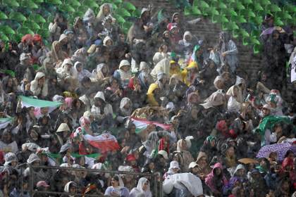 Italia no pierde la esperanza de estar en el Mundial ante una eventual retirada de Irán