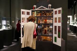 La élite del arte se cita en Maastricht en busca de las piezas más sofisticadas