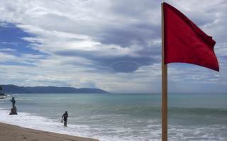 México en alerta por tres ciclones, dos en el Pacífico y uno en el Atlántico