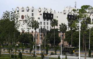 La delegación de Irán se reúne con Sharif antes del inicio del diálogo con EE. UU.