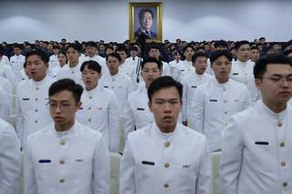 El presidente de Taiwán pide "resistencia" a cadetes militares ante "espionaje" de China