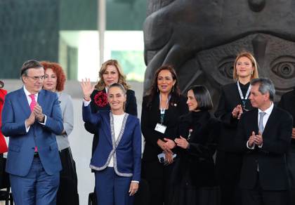 El Gobierno de México y empresarios acuerdan un tope de 1,61 dólares para el diésel