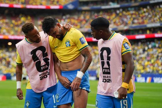 Lucas Paquetá tiene una lesión en el muslo izquierdo y Raphinha avanza en su recuperación
