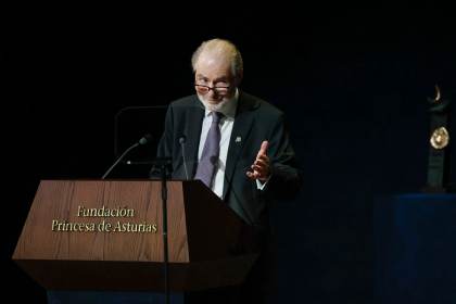 Garton Ash sostiene que una Europa libre exige verdad, confianza y 'tikitaka'