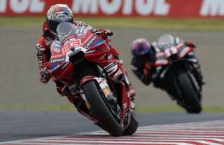 Marc Márquez suma su quinto 'pleno' de la temporada y se acerca a dos puntos del líder