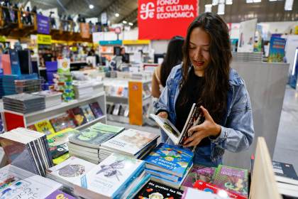 Más de 50 autores y 200 actividades en Feria Internacional del Libro de Quito 2026