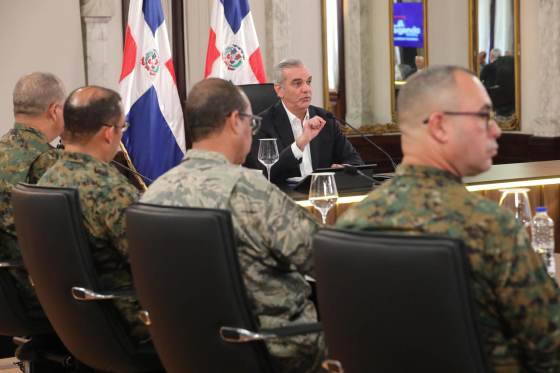 Rep. Dominicana dice que "en unos tres meses" la fuerza antipandillas en Haití tendrá 5.500 efectivos