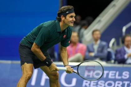 Federer entra al Salón de la Fama y pide preservar el espíritu del tenis