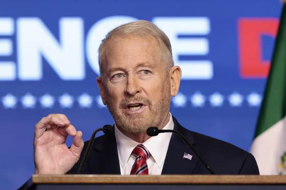 Embajada de EEUU en México respalda acusación a gobernador de Sinaloa por nexos criminales