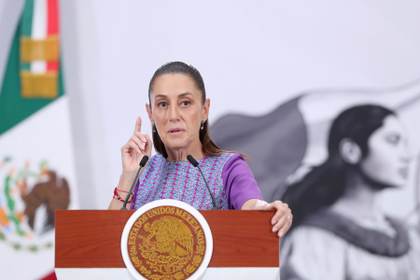 Sheinbaum dice que trabajadores mexicanos viven “primavera laboral” por subidas salariales