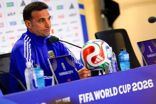 Scaloni: "Mientras Messi quiera va a ser el mejor"