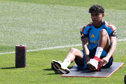Lamine Yamal y Nico Williams completan su recuperación y entrenan con el grupo