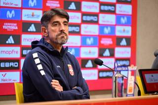 Paunovic afirma que la joven selección de Serbia debe aprender ante México