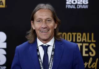 El español Michel Salgado es anunciado técnico de equipo de la cuarta división de Brasil