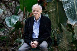 Eduardo Mendoza: "Al detective sin nombre lo guardo en la mesilla de noche"