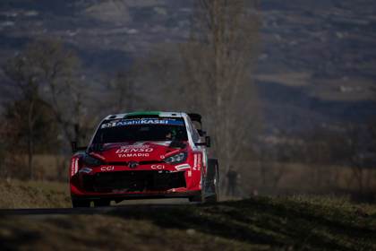 El británico Elfyn Evans lidera la primera etapa del Rally de Japón