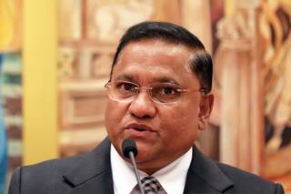 Sri Lanka rescata a 30 heridos tras hundimiento del buque iraní IRIS Dena con 180 personas