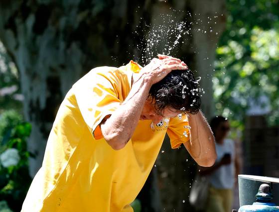 El calor extremo en Europa central alcanza un último pico antes del alivio del miércoles