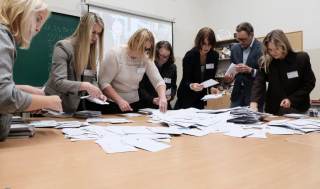 Lista Unida gana elecciones en Letonia y Andris Kulbergs lideraría el próximo Gobierno